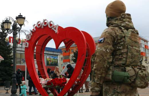 
                    Силы ПВО уничтожили четыре украинских беспилотника над Тульской областью

        