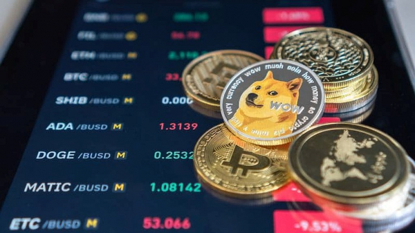 
                    Dogecoin вырос на 14% за 24 часа на новостях о первом в США DOGE-ETF                