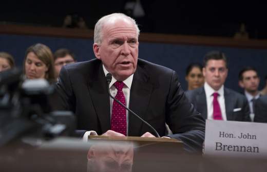 
                    Бывшие чиновники минюста США назвали дело против Коми актом мести Трампа

        