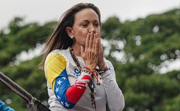 
                    Небензя заявил, что США пытаются сменить режим в Венесуэле
                