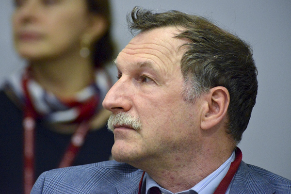 Георгий Бовт - о списке авто для такси: Будем ездить на своих, но не сразу