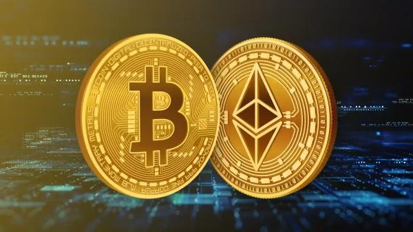 
                    Артур Хейс и Том Ли сделали смелые прогнозы по цене BTC и ETH на конец года                