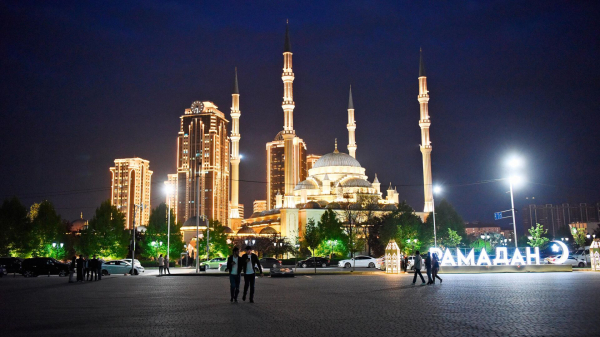 Дудаев поздравил с отменой голосования за символы для новой банкноты 500 рублей