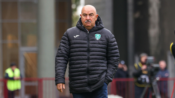 Черчесов — об усилении «Ахмата» зимой: «Я трансферам не верю, я верю в свою работу» Черчесов — об усилении «Ахмата» зимой: «Я трансферам не верю, я верю в свою работу»