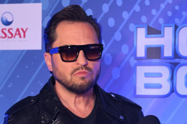 Ревва поделился новостями о затяжном конфликте с мамой — есть прогресс Ревва поделился новостями о затяжном конфликте с мамой — есть прогресс