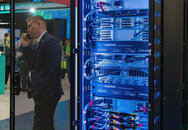 
                Международные инвесторы ставят на ИИ
            