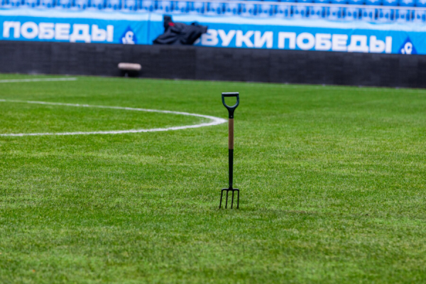 Худшая команда осени дала бой &laquo;Зениту&raquo; и отобрала у фаворита важные очки