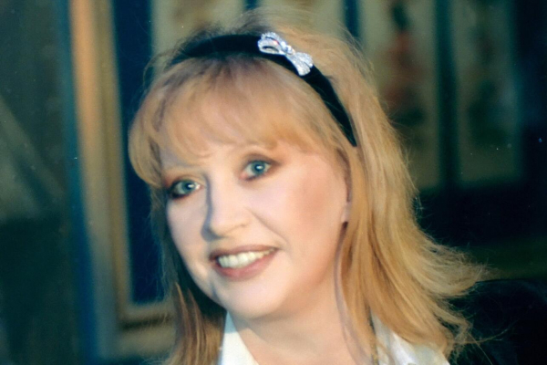 &laquo;Вот вам мой совет&raquo;: задержанная на улице Лимасола Пугачева сказала свое веское слово