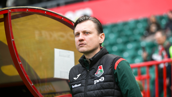 «Локомотив» продлил контракт с главным тренером Галактионовым «Локомотив» продлил контракт с главным тренером Галактионовым