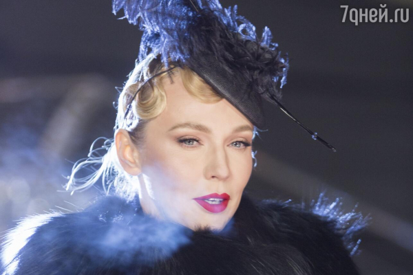 «Валера против него — дед»: Джанабаеву застали за нежностями с молоденьким брюнетом «Валера против него — дед»: Джанабаеву застали за нежностями с молоденьким брюнетом