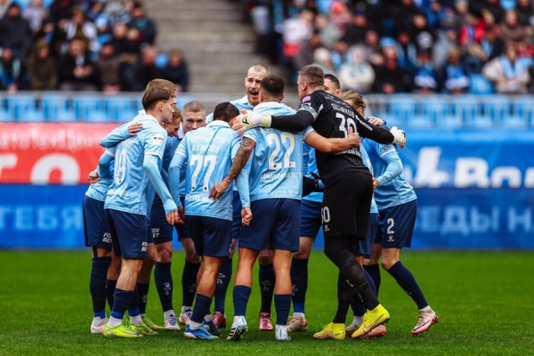 Худшая команда осени дала бой &laquo;Зениту&raquo; и отобрала у фаворита важные очки