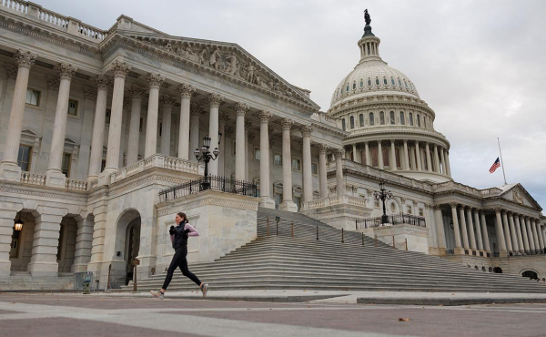 В США завершился самый долгий в истории шатдаун
В США завершился самый долгий в истории шатдаун