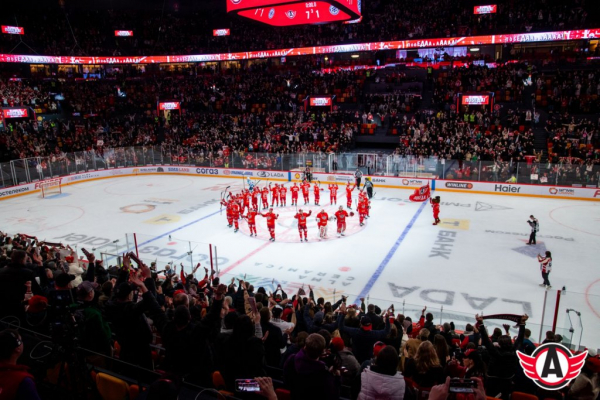 &laquo;Автомобилист&raquo; разгромил &laquo;Сибирь&raquo; на домашней арене