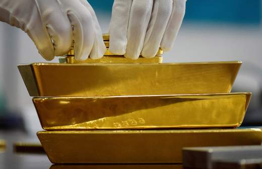 Правительство РФ продлило запрет на вывоз отходов и лома драгоценных металлов
Правительство РФ продлило запрет на вывоз отходов и лома драгоценных металлов