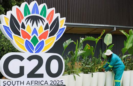 В США указали на превосходство БРИКС над «Большой семеркой»
В США указали на превосходство БРИКС над «Большой семеркой»