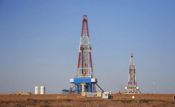 
                    ЛУКОЙЛ объявил форс-мажор на одном из крупнейших месторождений в мире
                