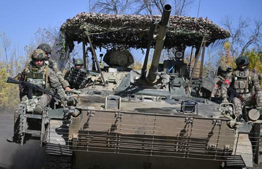 
                    ВС РФ продолжили развивать наступление в Днепропетровской и Запорожской областях

        