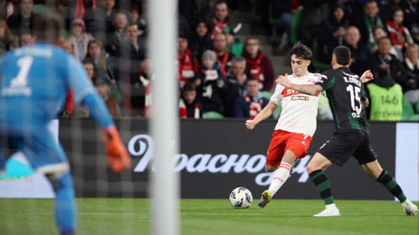 «Спартак» обратился в ЭСК РФС по двум эпизодам матча с «Краснодаром» «Спартак» обратился в ЭСК РФС по двум эпизодам матча с «Краснодаром»