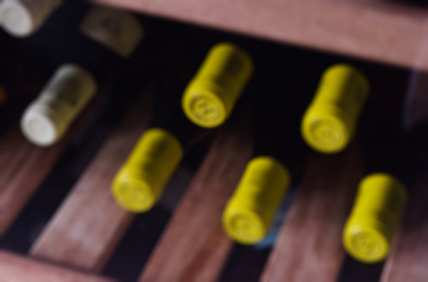 Минцифры назвало сроки начала эксперимента по онлайн-продаже вина Минцифры назвало сроки начала эксперимента по онлайн-продаже вина