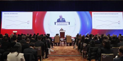 Эксперт Гусев: &laquo;Россия является ключевым игроком на мировом рынке энергоресурсов с долей более 15%&raquo;