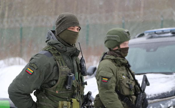 
                    В Литве назвали, кто еще готов закрыть границу с Белоруссией
                