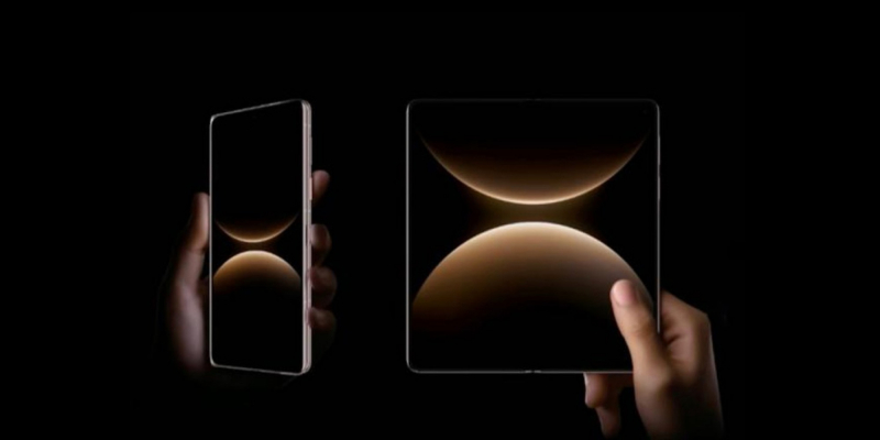 Huawei показала раскладушку Mate X7 с защитой IP59 и увеличенной батареей