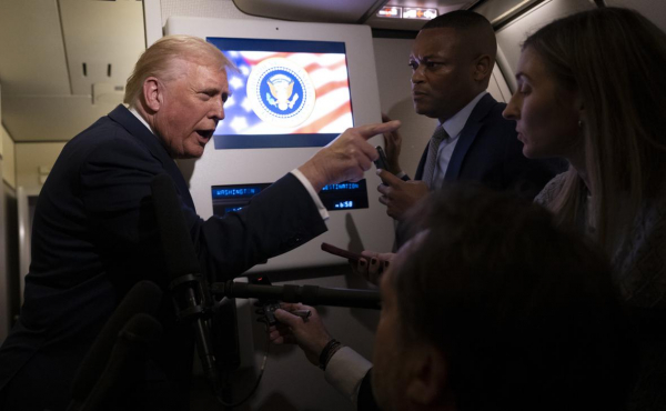 
                    Miami Herald узнал об ультиматуме Трампа для Мадуро
                